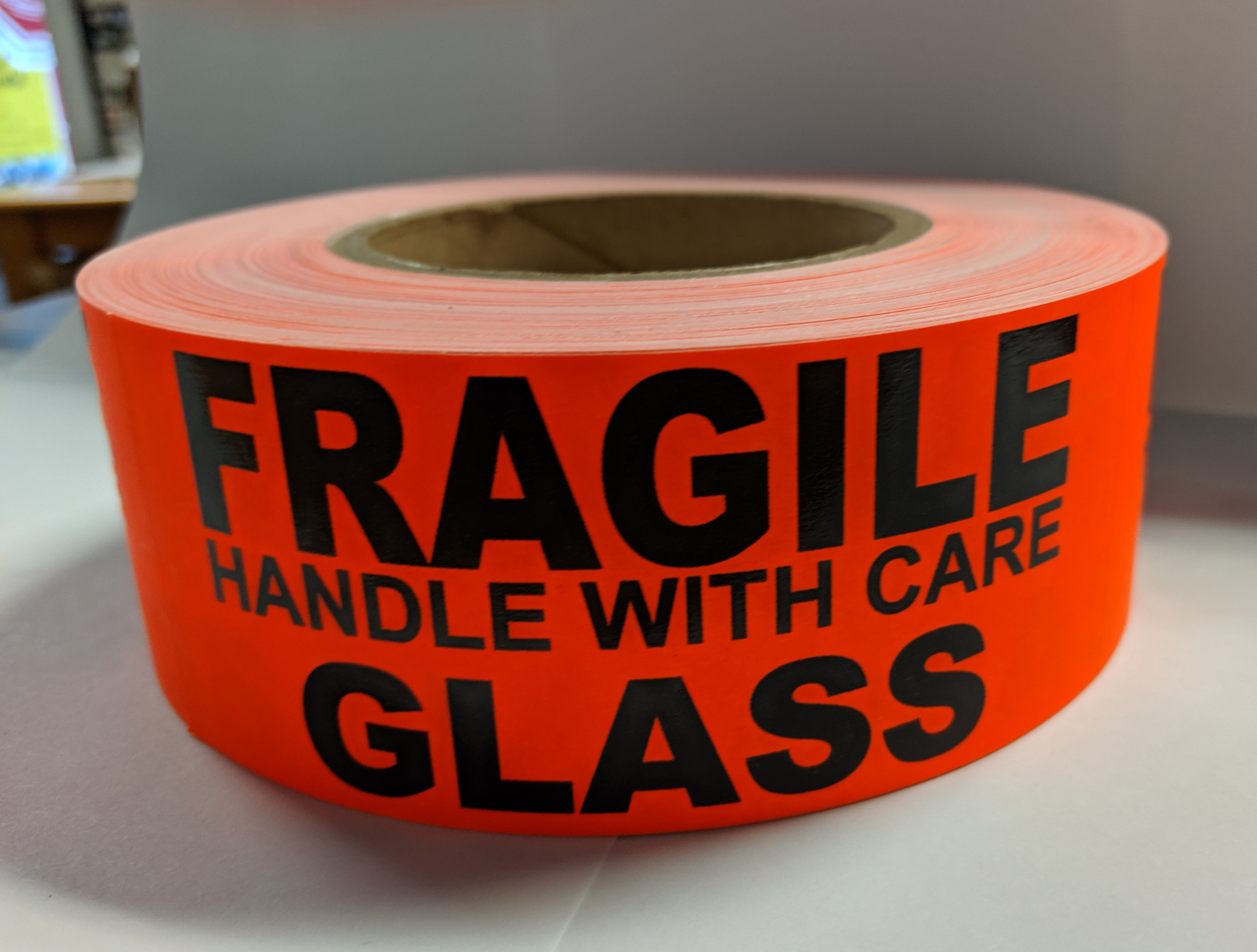 Pal Group » LBL 2" x 5" FRAGILE GLASS Fl.Red (500/rl)